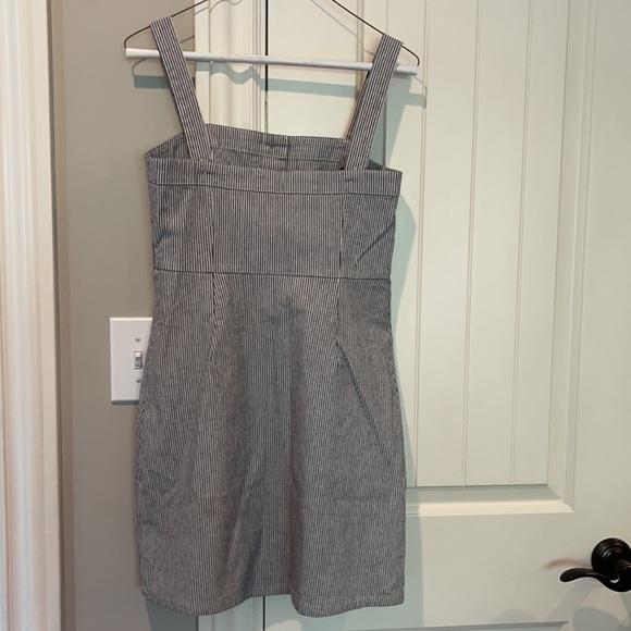 Hollister small supper cute dress - Picture 2 of 6